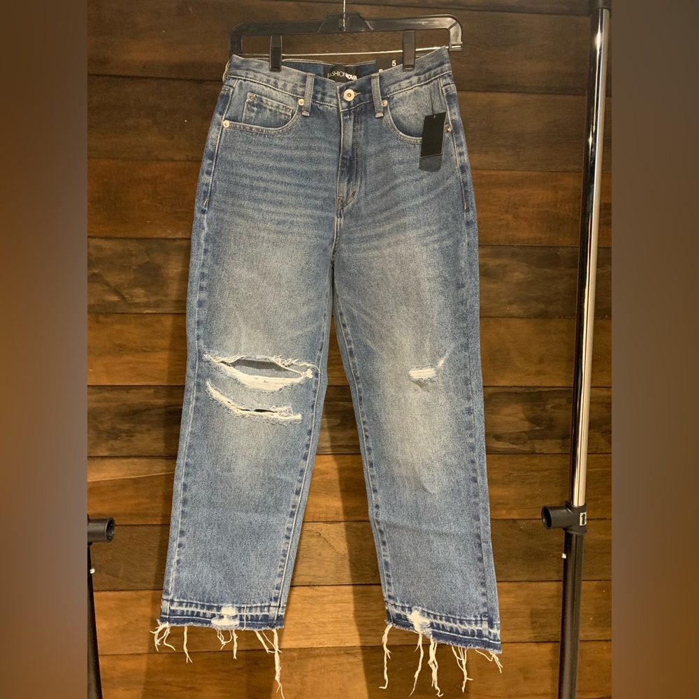 Fashion Nova ripped jeans size 5.